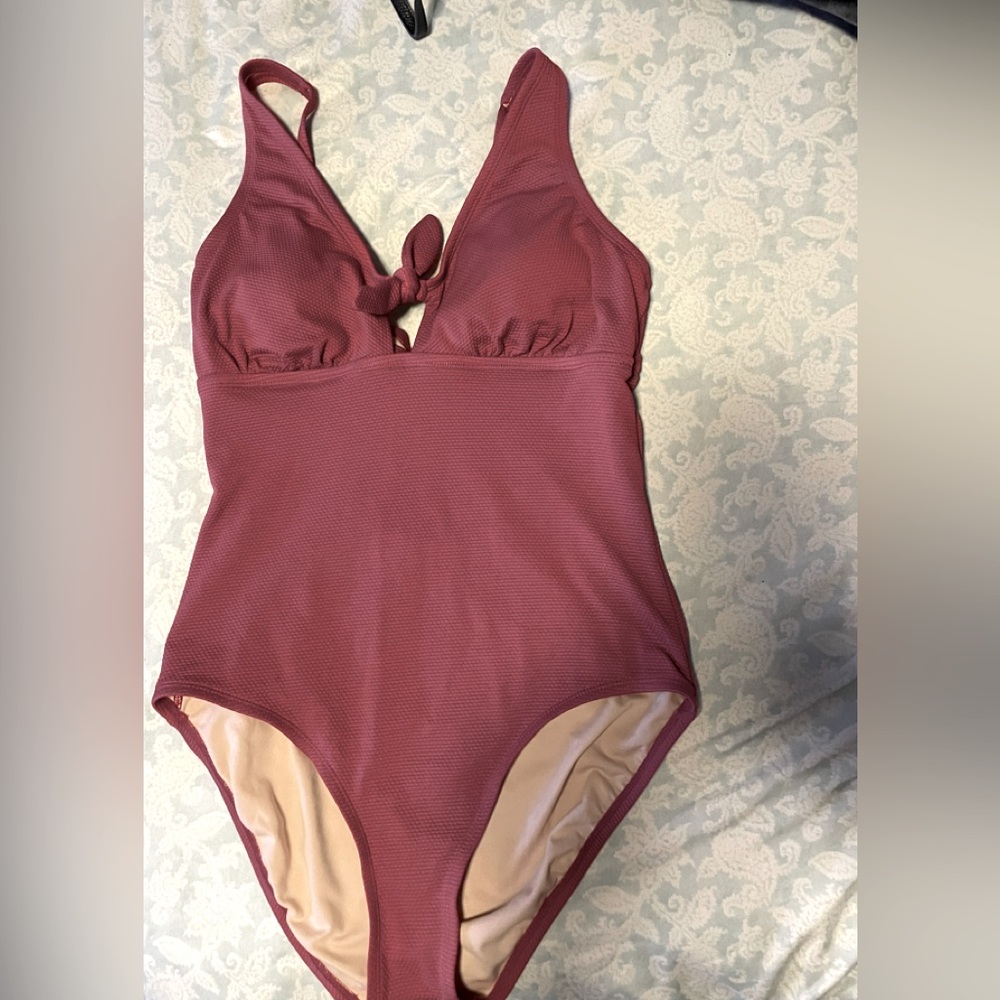 Kona sol size large bathing suit/ swimsuit